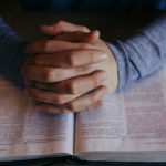 Pastörlere Topluluklarındaki İnsanlar İçin Dua Etmeye Bir Çağrı
